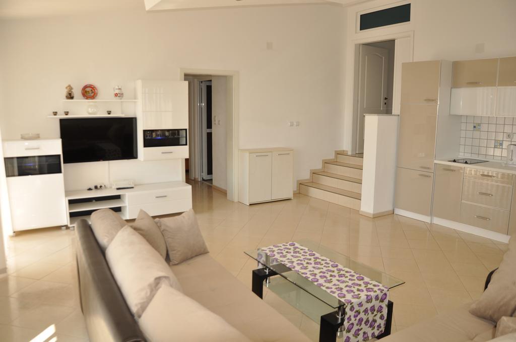 Apartments Rozela Ulcinj Room photo